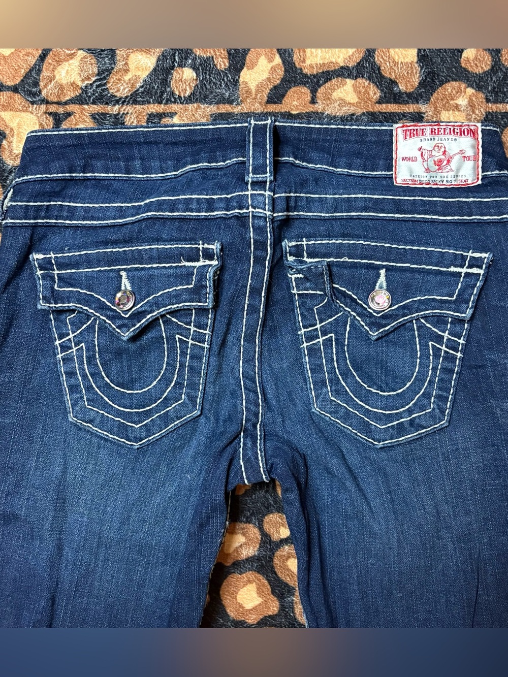 Y2K mcbling gemstone pocket true religion bootcut white stitched jeans